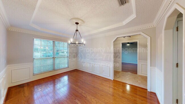 Building Photo - 2217 Hammock Oaks Dr N