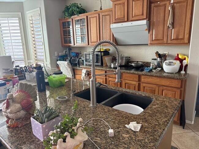 Building Photo - 2nd floor