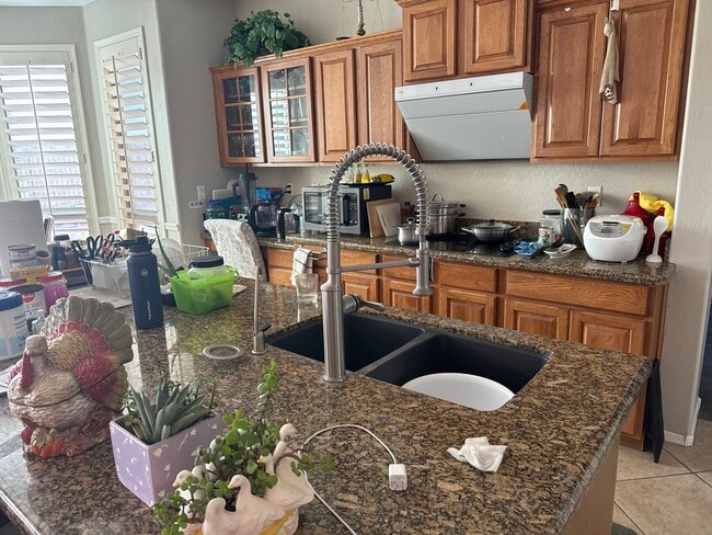 Building Photo - Modern Shared Home with Private Rooms & Full Amenities