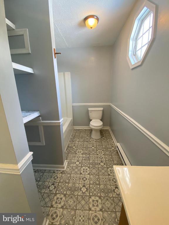 Building Photo - 95 Madison St