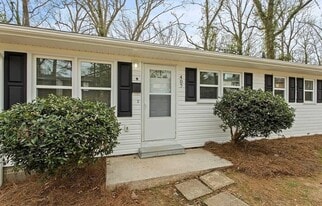 Building Photo - 407 Yardley Ct