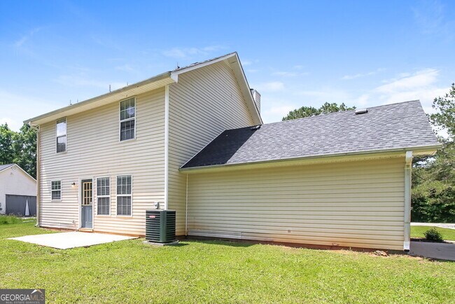 Building Photo - 745 Keys Ferry Rd