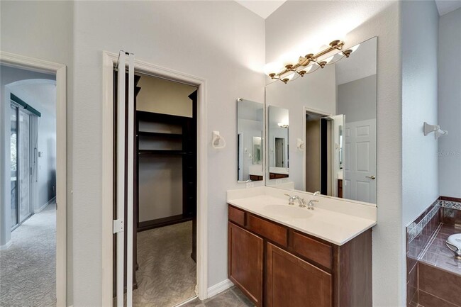 Building Photo - 17904 Cachet Isle Dr