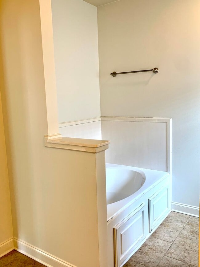 Building Photo - Arlington Plantation / Off Hwy 73