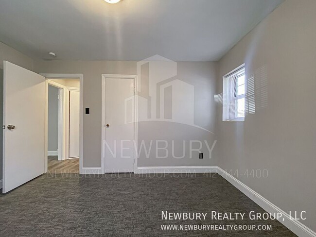 Building Photo - 317 San Juan Dr