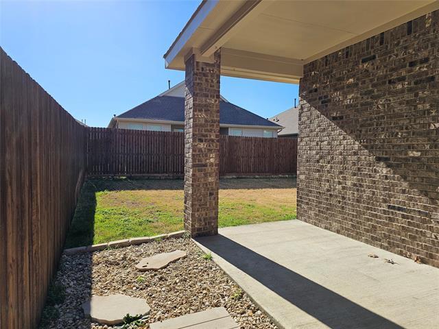 Building Photo - 1103 Sassafras Dr