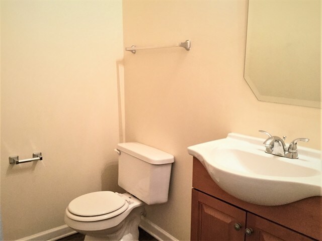 Building Photo - 8523 Greenware Trl