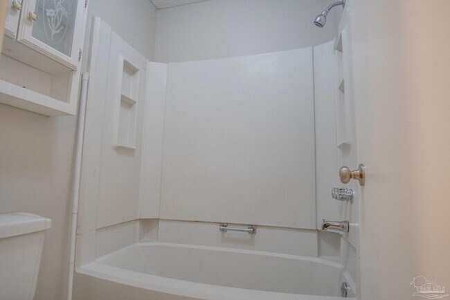 Building Photo - 3164 Cedarwood Village Ln