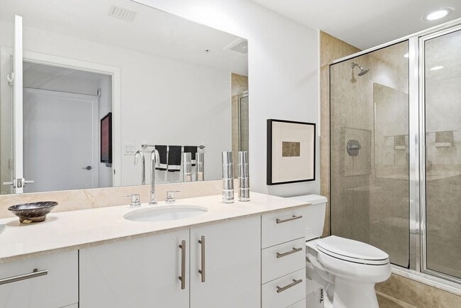 Building Photo - 550 Okeechobee Blvd