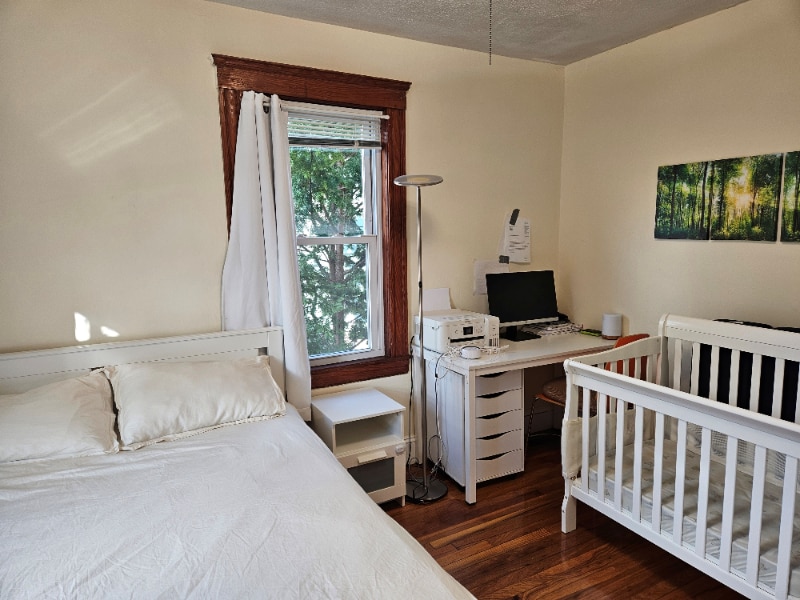 Building Photo - 152 Raymond St