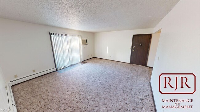 Building Photo - 3120 E Rosser Ave