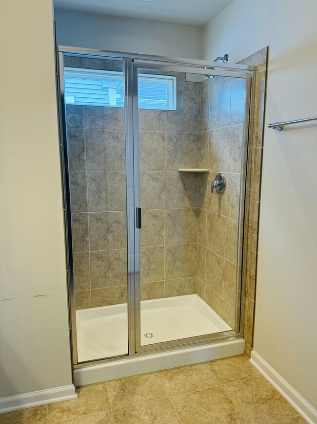 Building Photo - 454 Coastal Ave