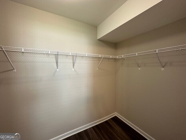 Building Photo - 24 Mill Stream Ct