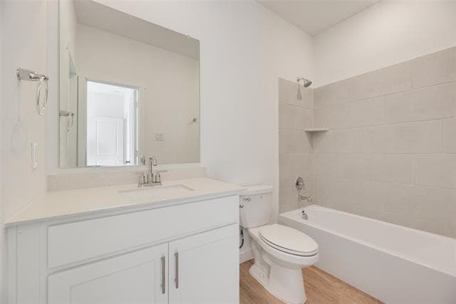 Building Photo - 1600 Adams Dr