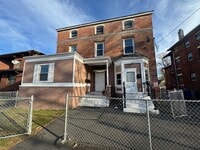 Building Photo - 86 Edwards St