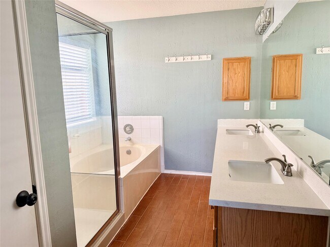 Building Photo - 23023 Canal Rd