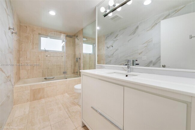Building Photo - 4117 Alhambra Cir