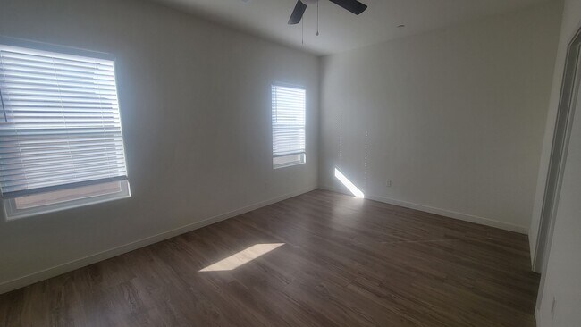 Building Photo - 8617 Frankie Lou St