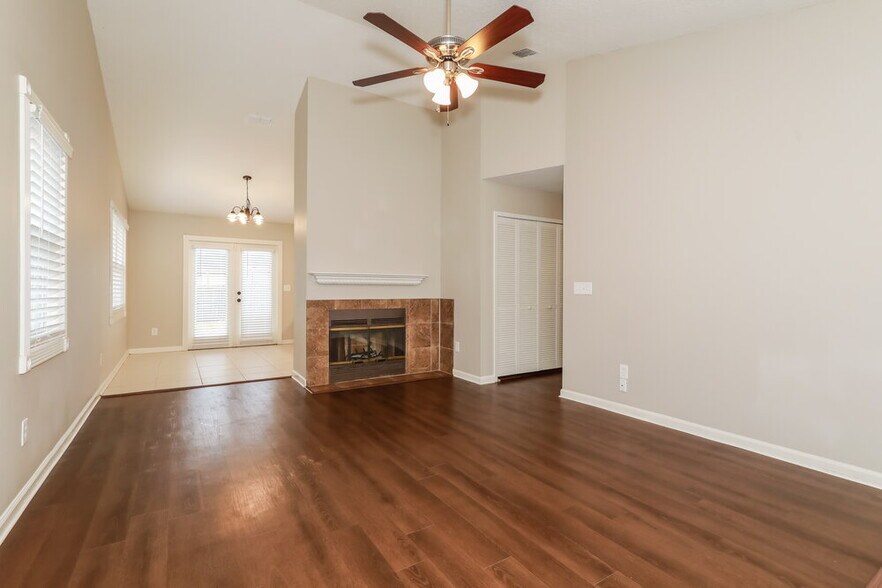 Building Photo - 8164 Fort Chiswell Trail