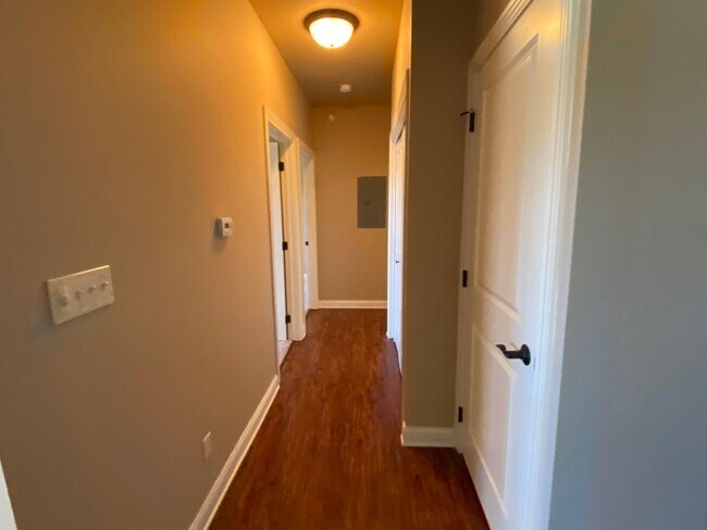 Building Photo - 2805 Northridge Pkwy