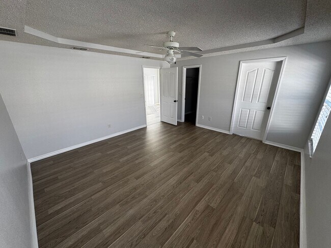 Building Photo - ? Move-In Ready 3/2/2 Near Ocala – Nearly 2,000 Sq Ft & Beautifully Updated! ?