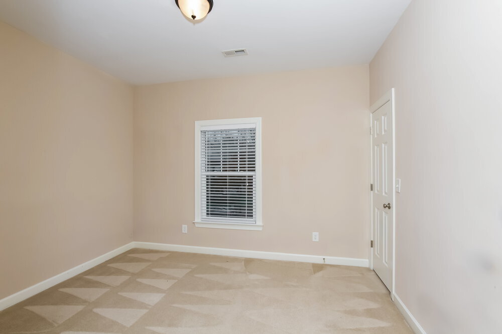 Building Photo - 8907 Arbor Creek Dr