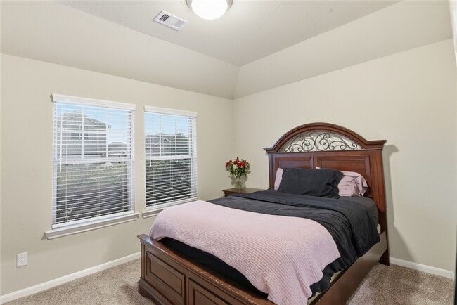 Building Photo - 6818 Aspen Peak Dr