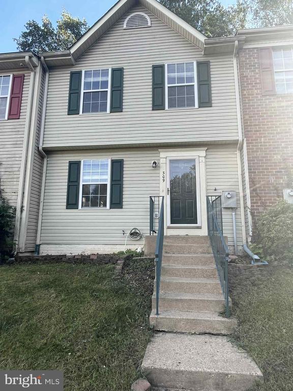 Building Photo - 309 Stafford Mews Ln