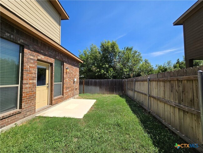 Building Photo - 1149 Brown Rock Dr
