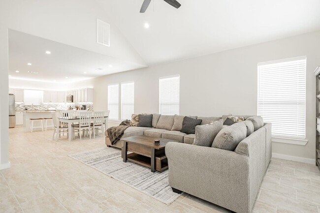 Building Photo - Available