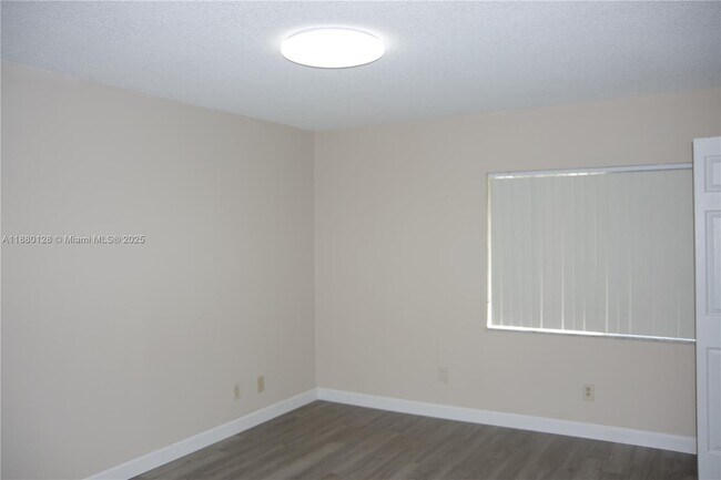 Building Photo - 2113 NW 59th Terrace