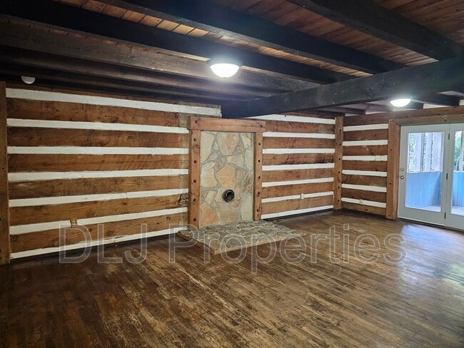 Building Photo - 1273 Harbin Rd