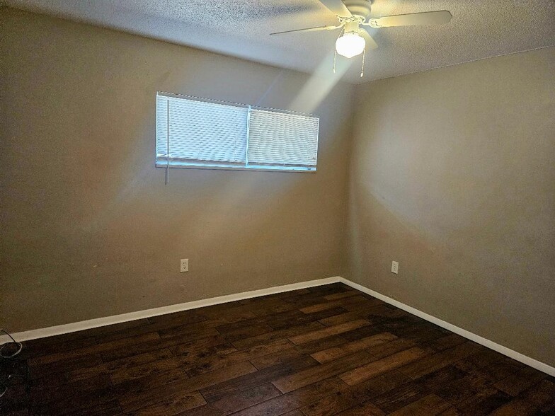 Building Photo - 1343 South Patrick Dr