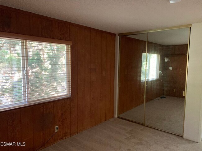 Building Photo - 1774 Alderwood Pl