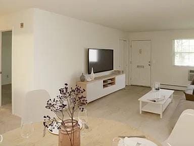 Building Photo - 1b Country Club Dr