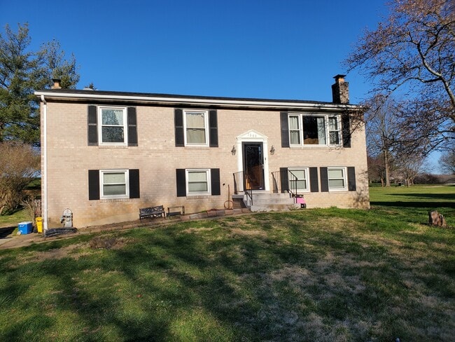 Building Photo - 5280 W Boniwood Turn