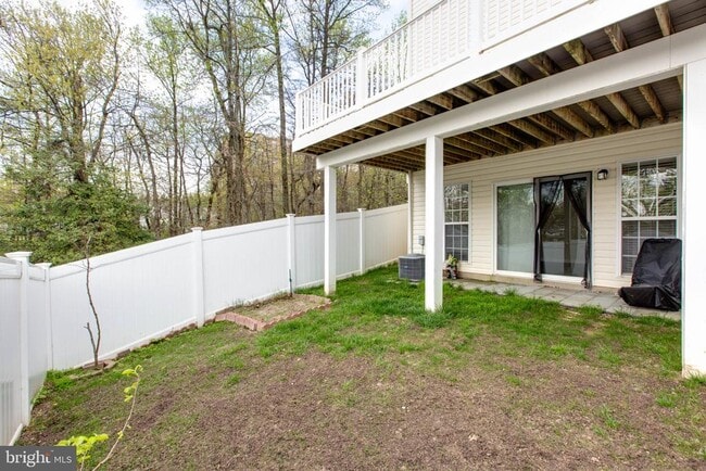 Building Photo - 7599 Taunton Ct