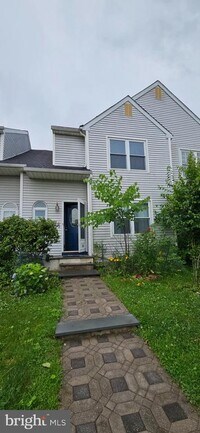 Building Photo - 126 Bradford Ln