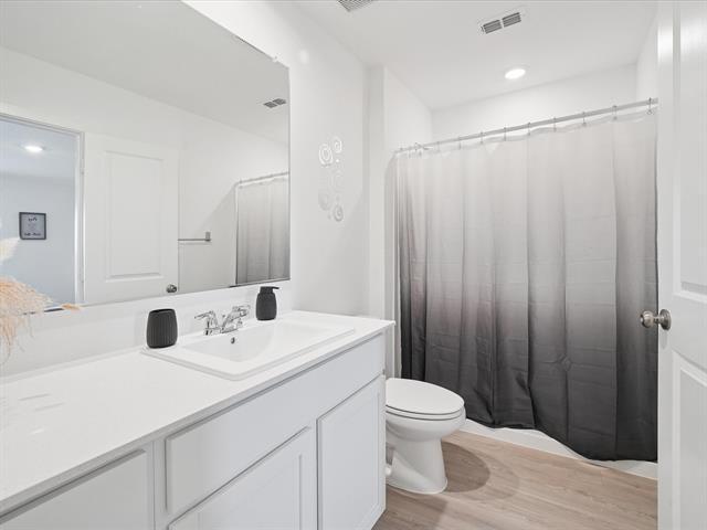 Building Photo - 15133 Hacienda Post Trl