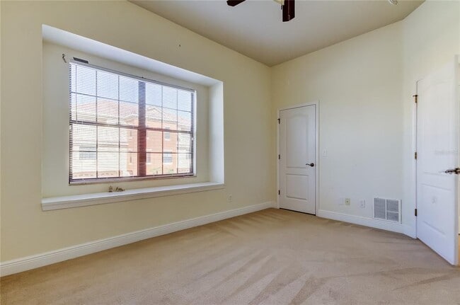 Building Photo - 1531 Ember Ln