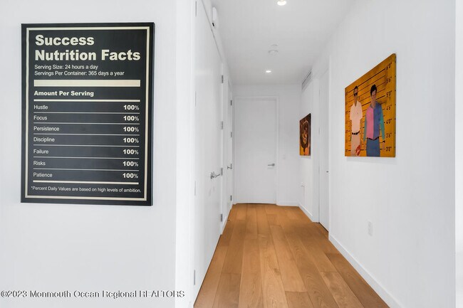 Building Photo - 601 Heck St