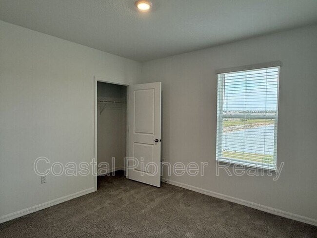 Building Photo - 2887 Widewater Wy