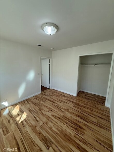 Building Photo - 9762 Stanwin Ave
