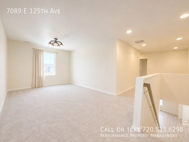 Building Photo - 7089 E 125th Ave
