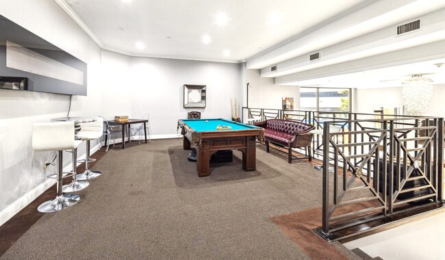 Building Photo - 3350 McCue Rd