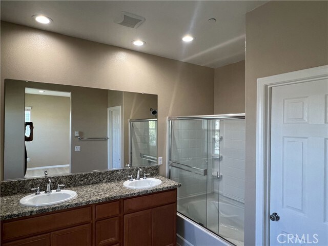 Building Photo - 12371 Azaleas Dr