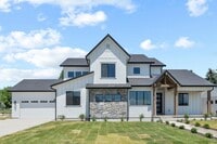 Building Photo - Cozy, Bright, and Spacious Home Nestled in Midway