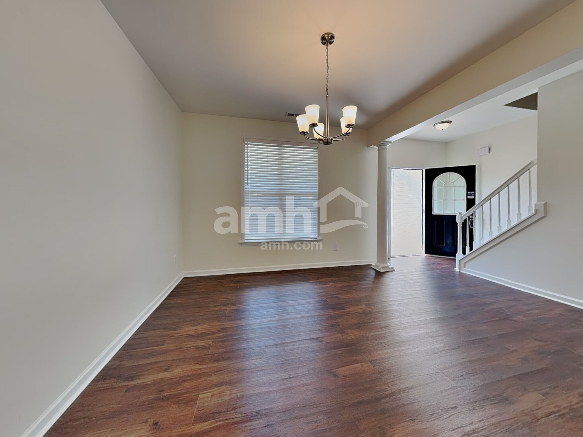 Building Photo - 369 Collinsworth Dr