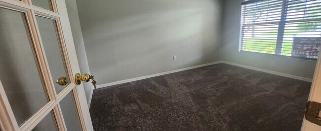 Building Photo - 6739 Bluff Meadow Ct