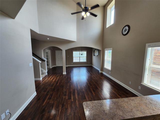 Building Photo - 5848 Burgundy Rose Dr